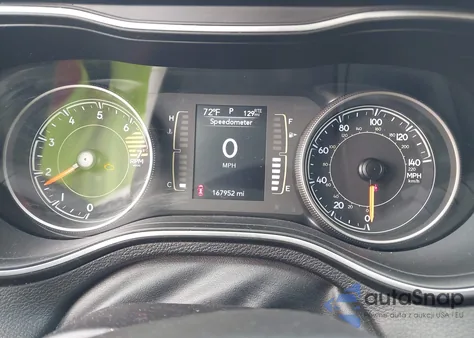 2019 Jeep Cherokee Latitude 4X4 from USA, damaged, VIN 1C4PJMCB8KD394827